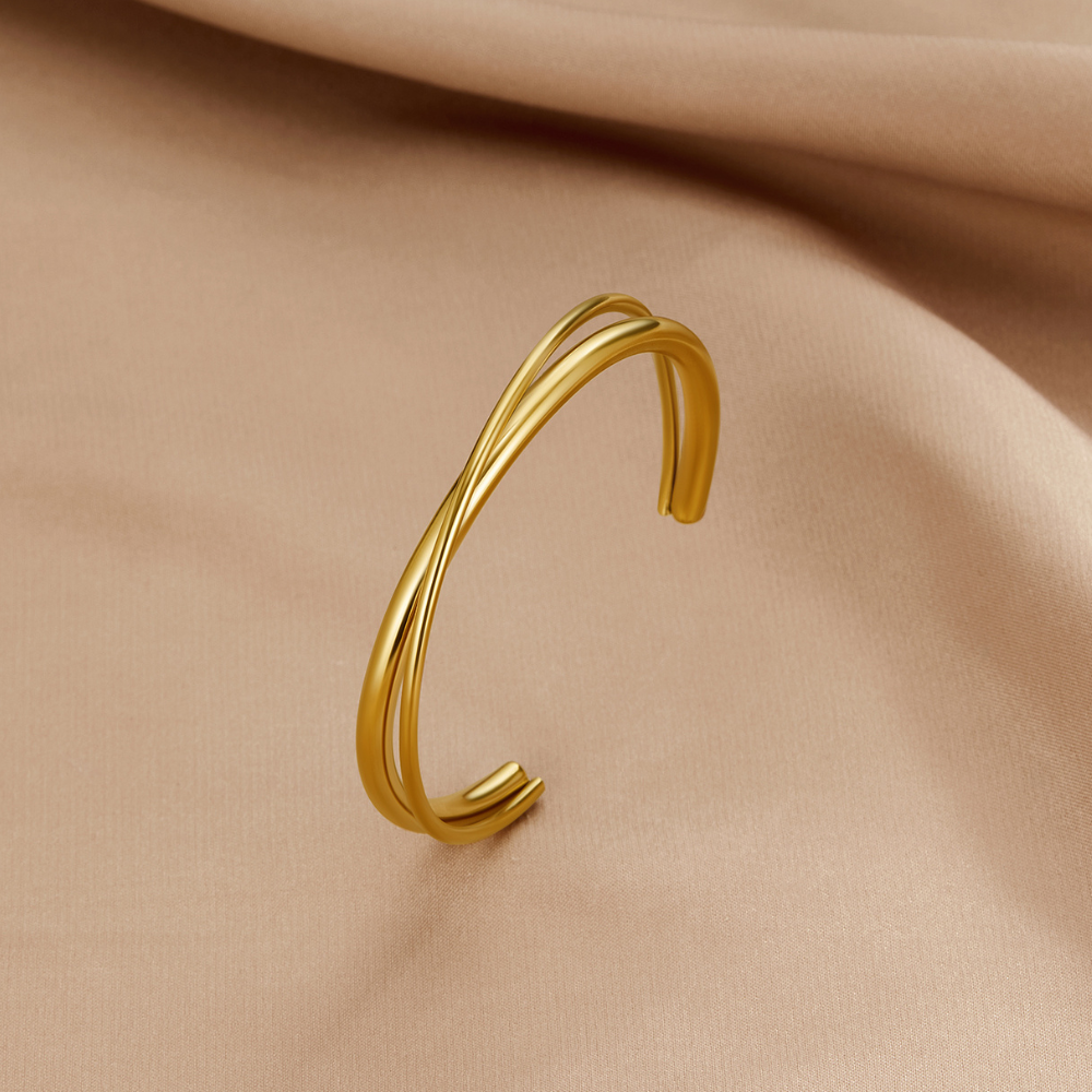 Lyra | Gold Twist Bracelet