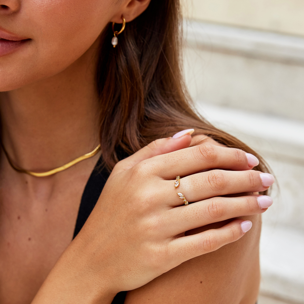 Elena | Gold Crystal Vine Ring