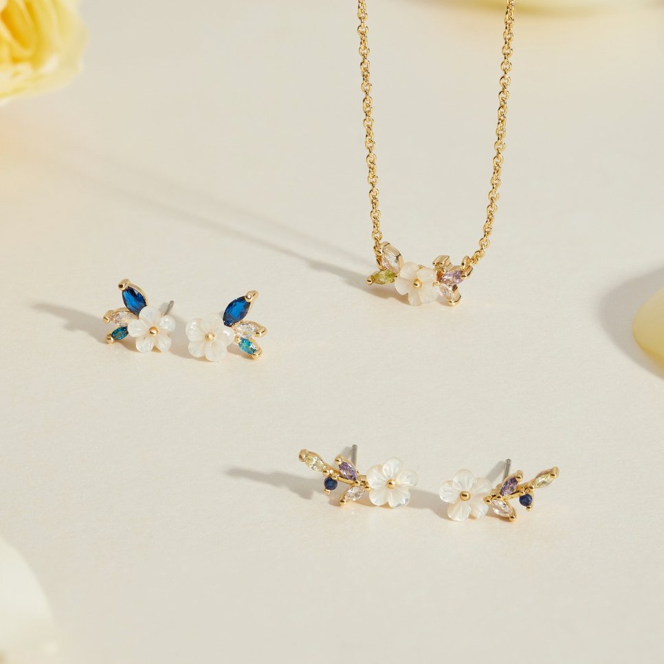 Sophia | White Crystal Blossom Earrings