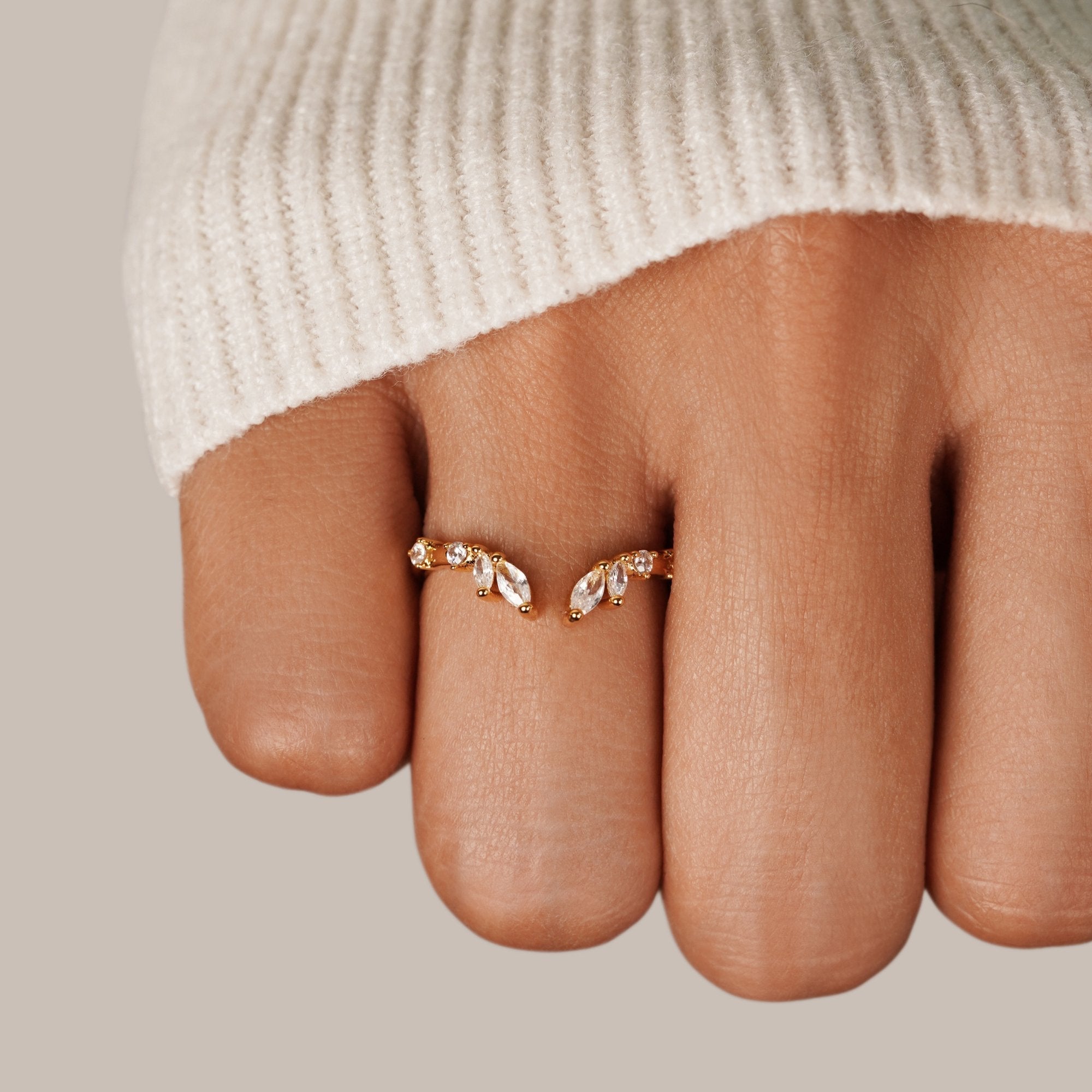 Elena | Gold Crystal Vine Ring